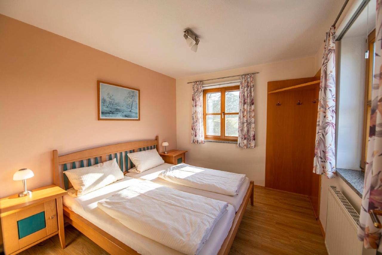 Scheidlerhof Apartment Theisseil ภายนอก รูปภาพ